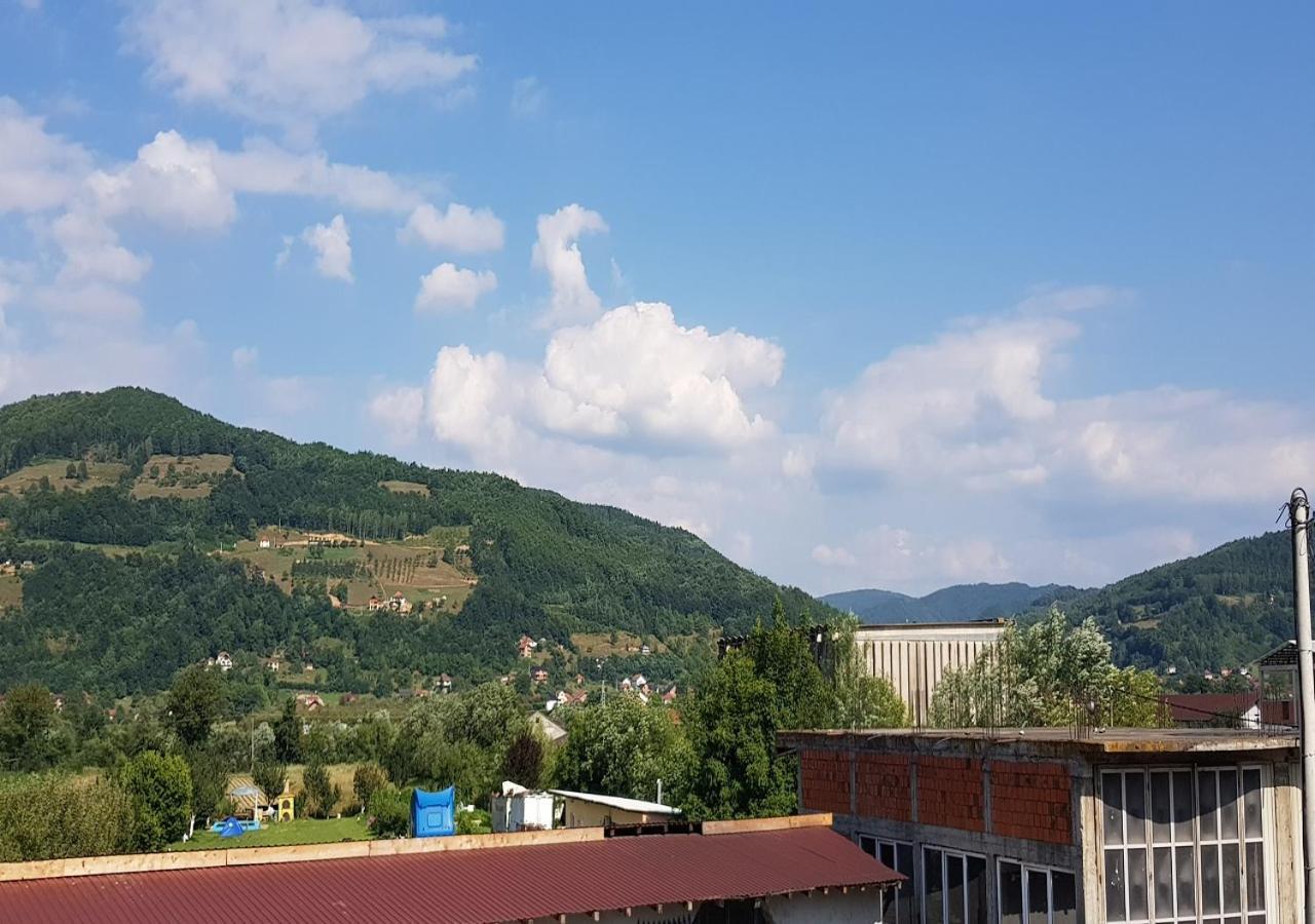 Guesthouse Mece 비옐로폴레 외부 사진